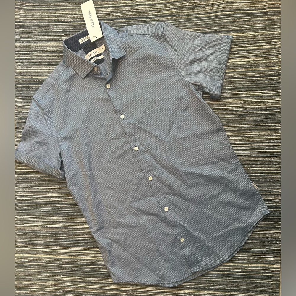 🆕Calvin Klein Men’s Slim Fit Size S Short Sleeve Shirt Blue